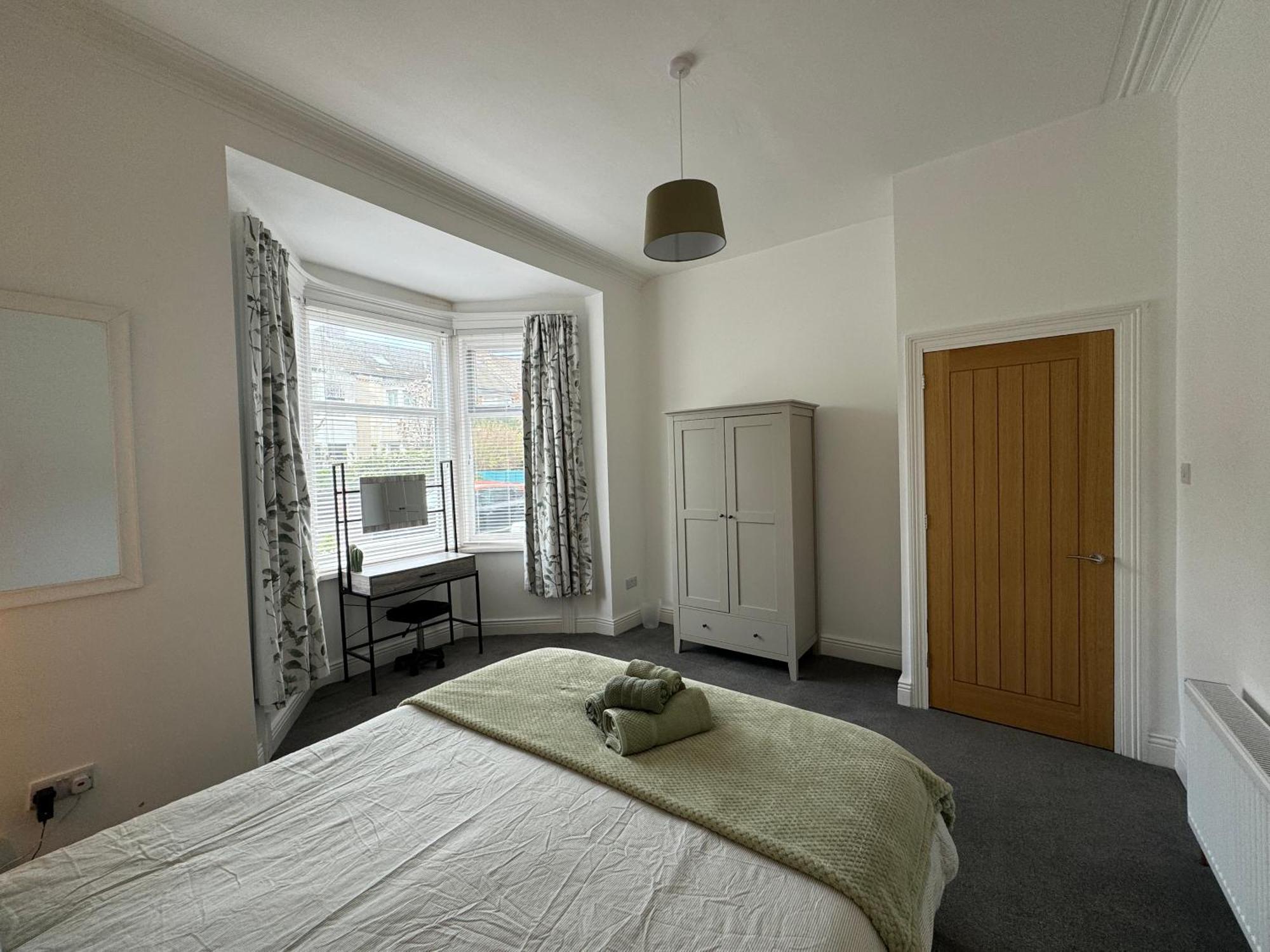 Rockcliffe Retreat, Stylish Coastal Apartment 위틀리베이 외부 사진